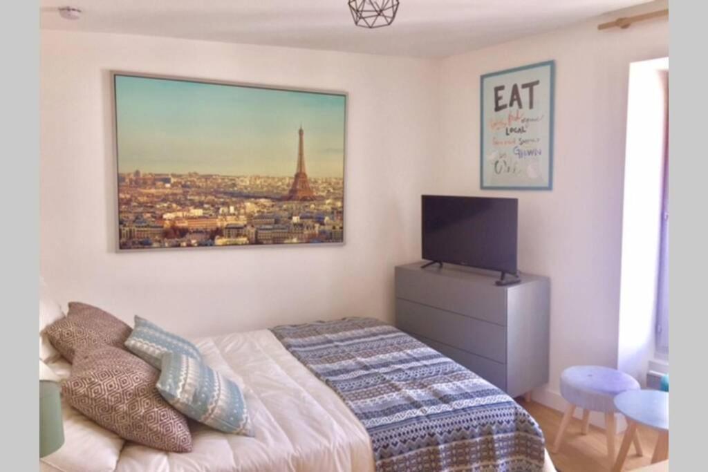 French Typical Apartment باريس المظهر الخارجي الصورة